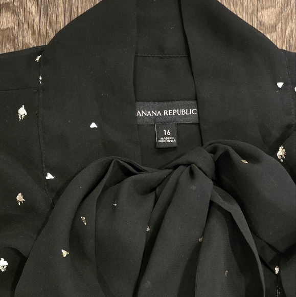 Banana Republic Sleeved Mini Dress Black With Gold Size 16 - Picture 3 of 4